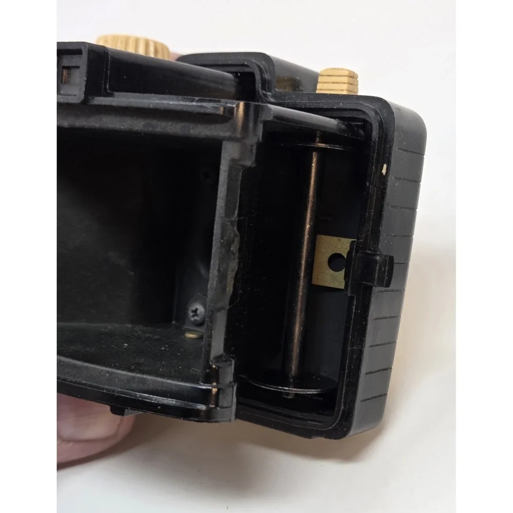 Vintage Kodak Brownie Bullet Camera Bakelite 127 Film Dakon Lens 1950s USA